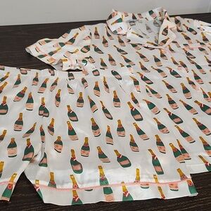 Mary square poppin bottles Pajama set size XL